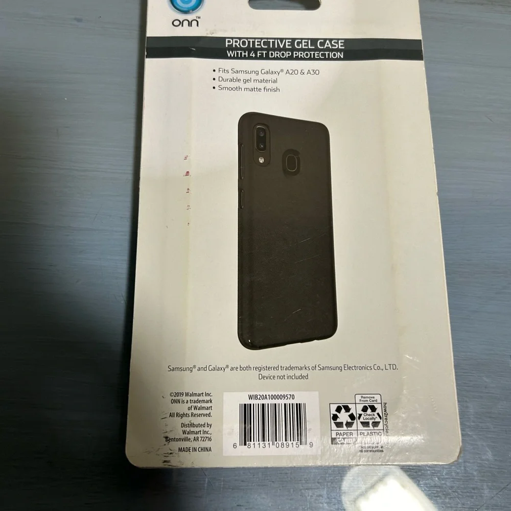 NWT galaxy Samsung phone case